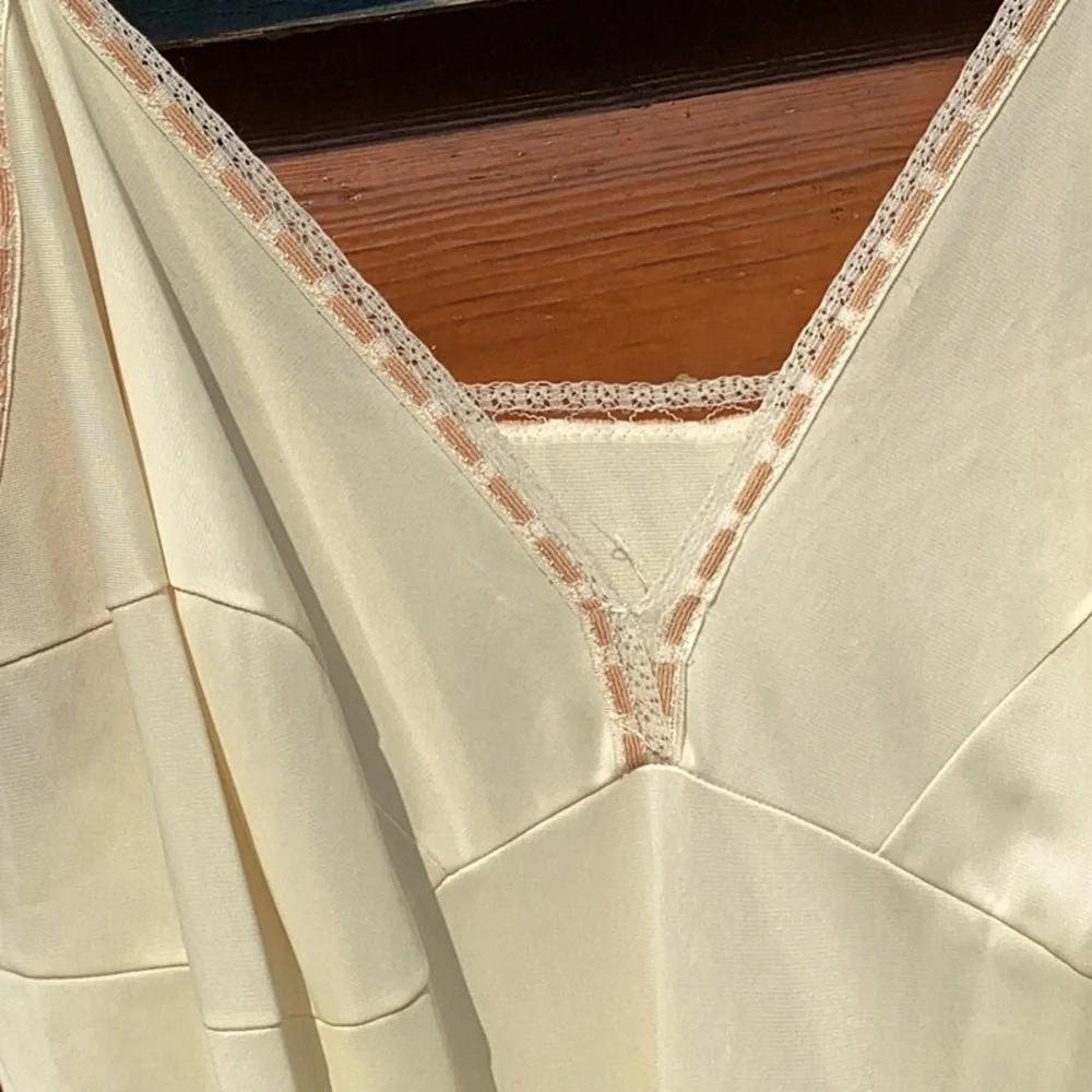 VINTAGE Nightie/Slip  IVORY SATIN LACE EVC SEARS - Picture 12 of 16